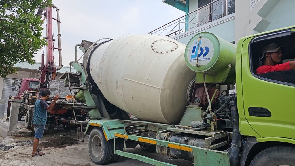 Beton cor readymix di Cikarang "Beton Cor Readymix Karawang" "harga Jayamix Cileungsi" "Harga readymix cibinong" ""Readymix depok"" "Readymix Cibitung Bekasi" "Harga Readymix Babelan Bekasi" "Readymix Karangbahagia Bekasi" "Beton Readymix Semarang" "marketing Beton Readymix Jatiasih Bekasi" Beton Cor Readymix Ciputat